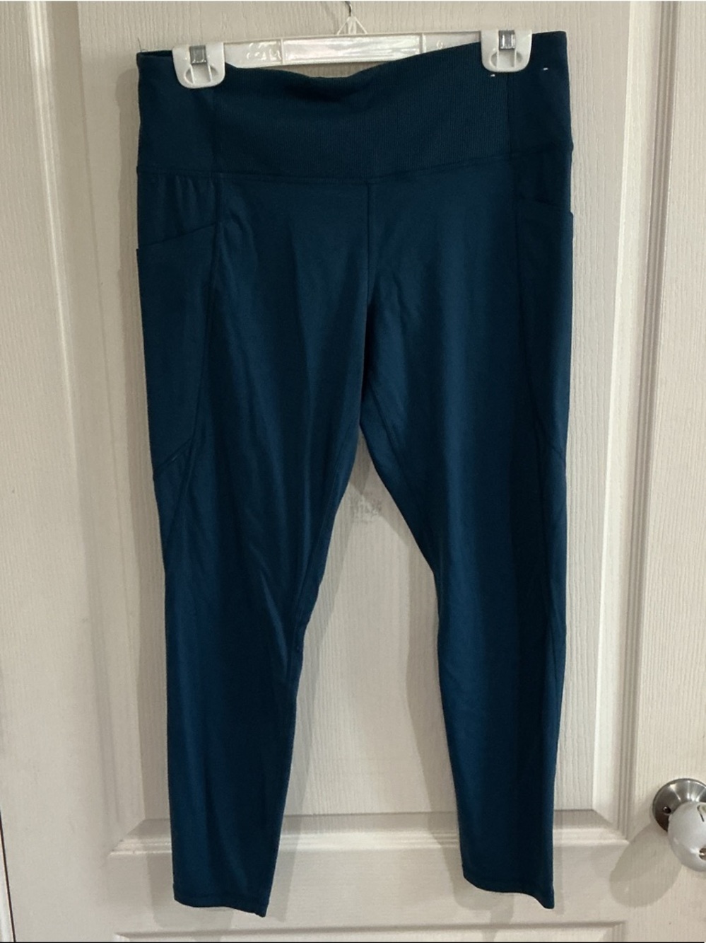 High-Waist Leggings with Wide Waistband